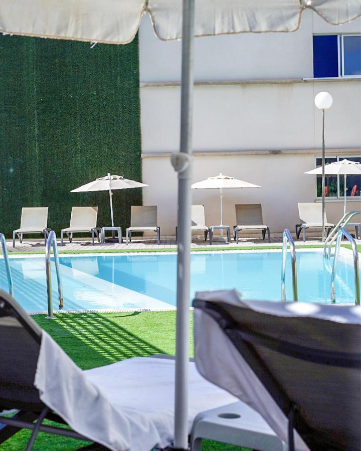 Cornisa Apartments Patalavaca Kültér fotó