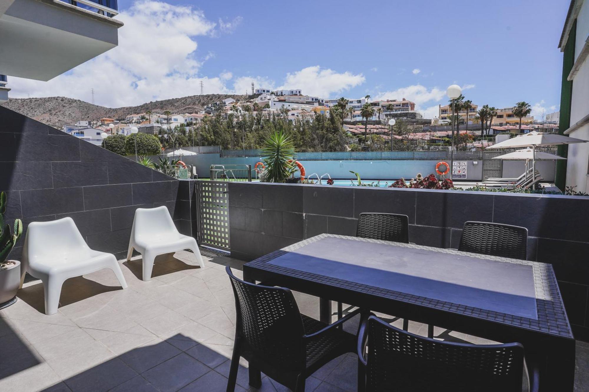 Cornisa Apartments Patalavaca Kültér fotó